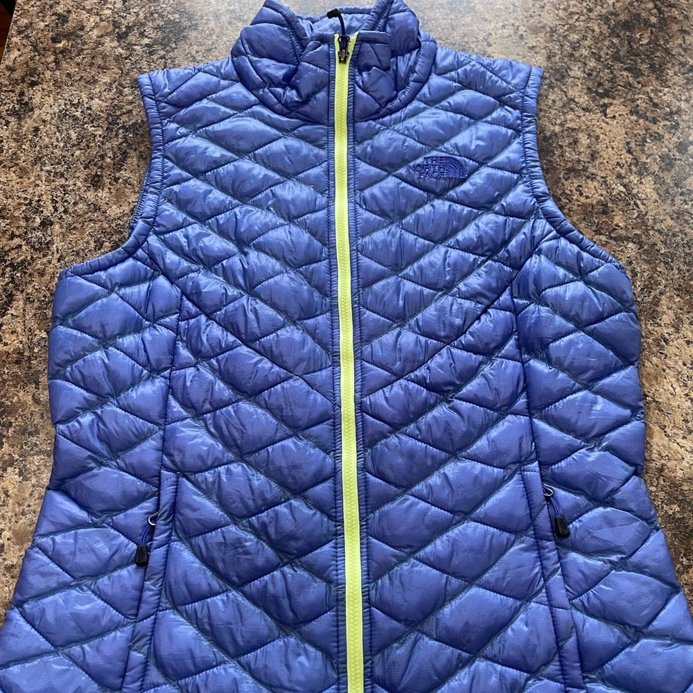 Women’s North Face Vest